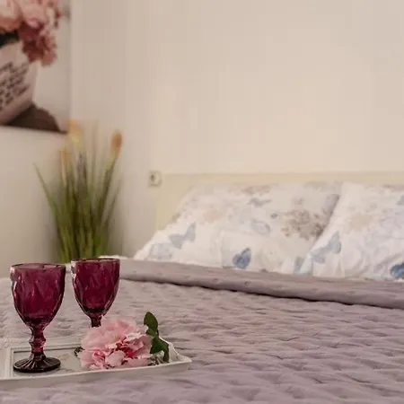 With Parking Spaces - 24553 Vodice