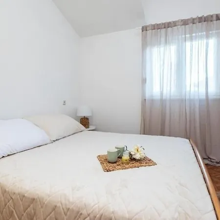Apartmán With Parking Spaces - 24553